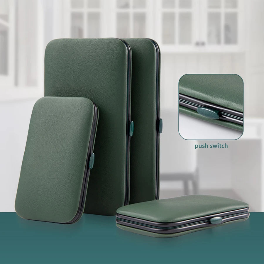 Kit de Manicure e Pedicure Profissional em Aço Inox com Estojo